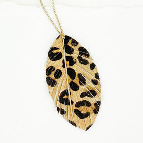 Flights of Fancy Print Necklace