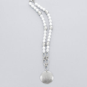 Elevated Style Necklace - Silvertone